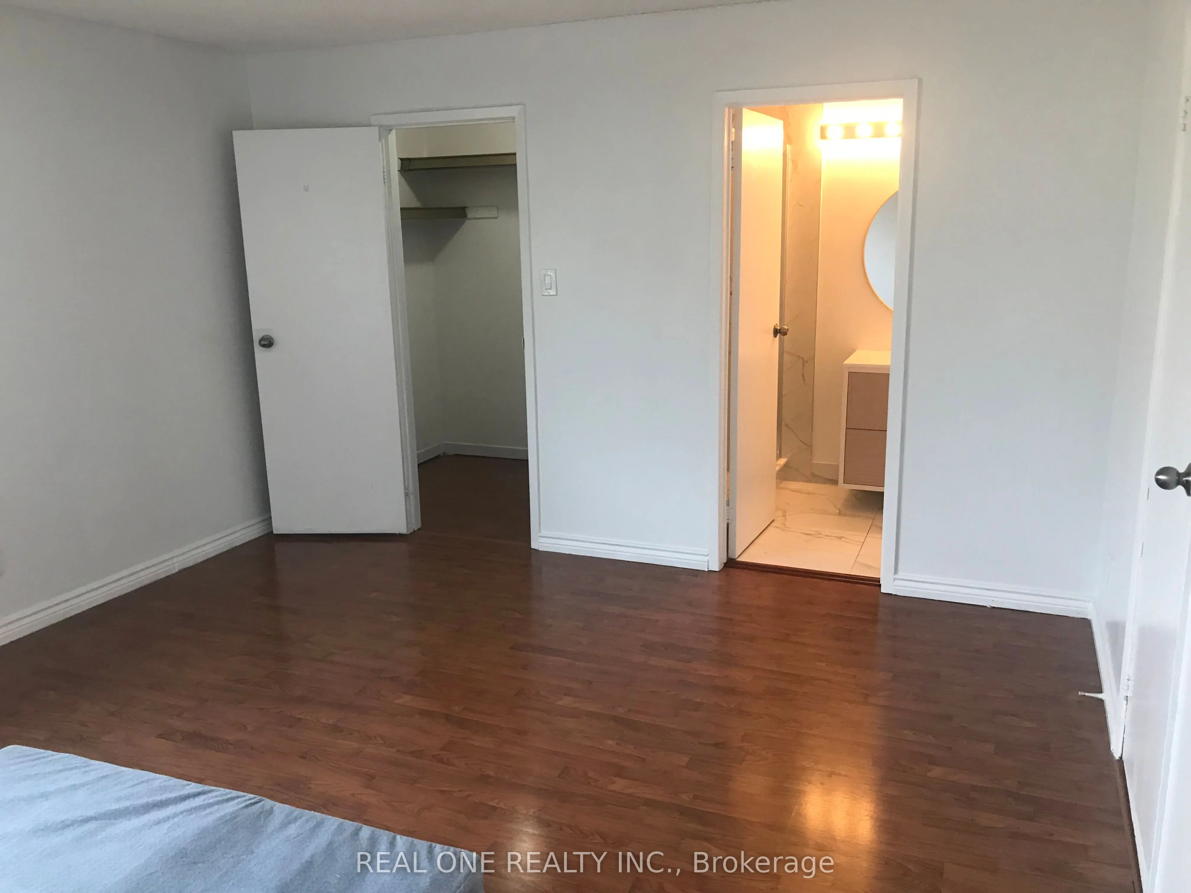 1580 Lancaster Drive, #28