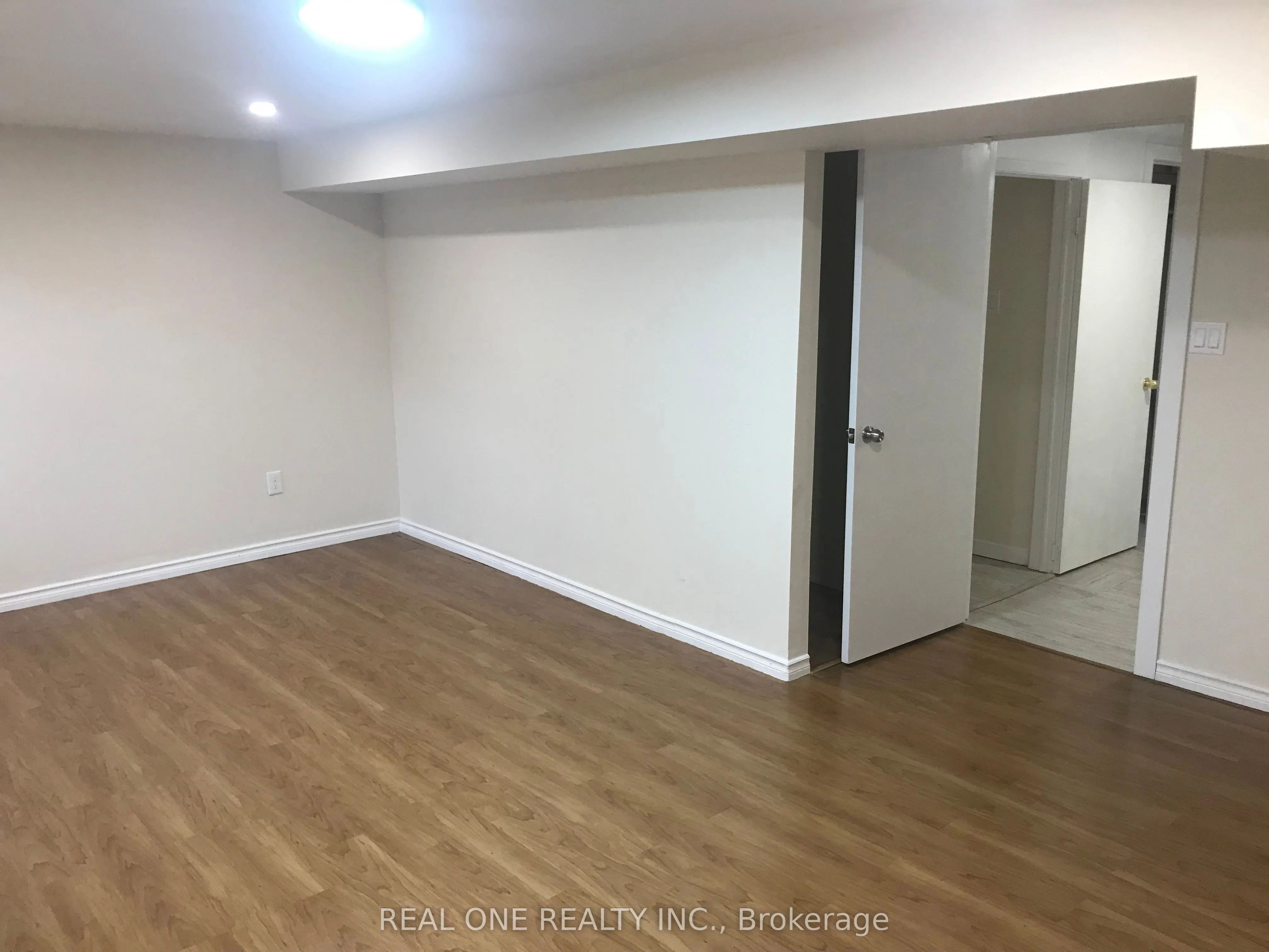 1580 Lancaster Drive, #28