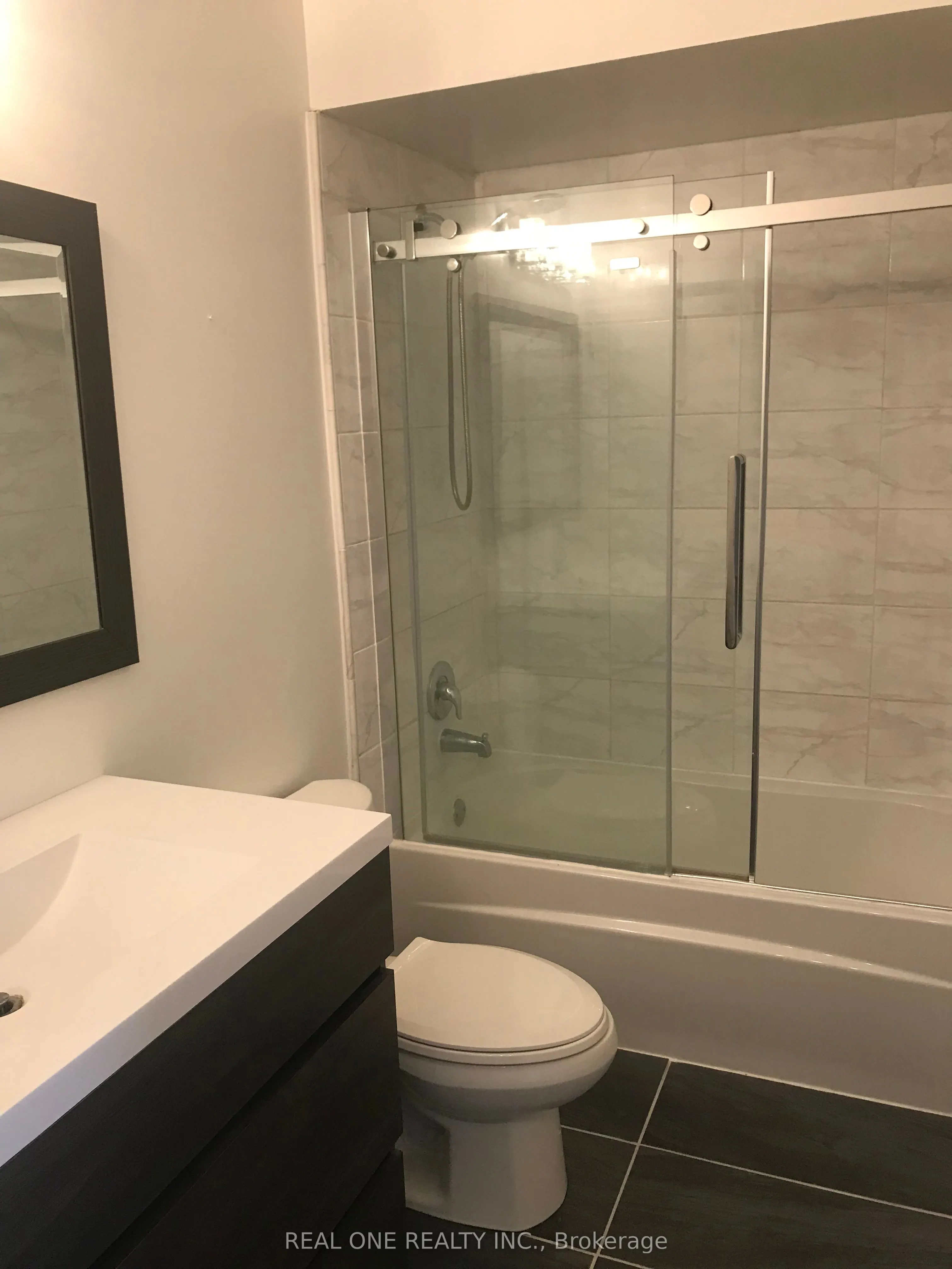 1580 Lancaster Drive, #28