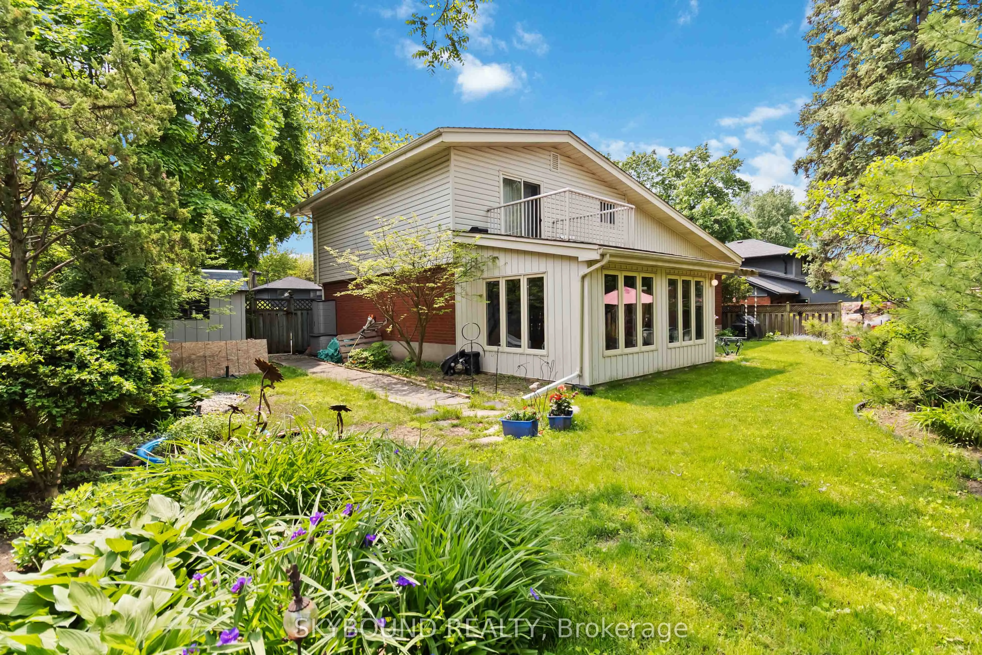 1031 Marley Crescent