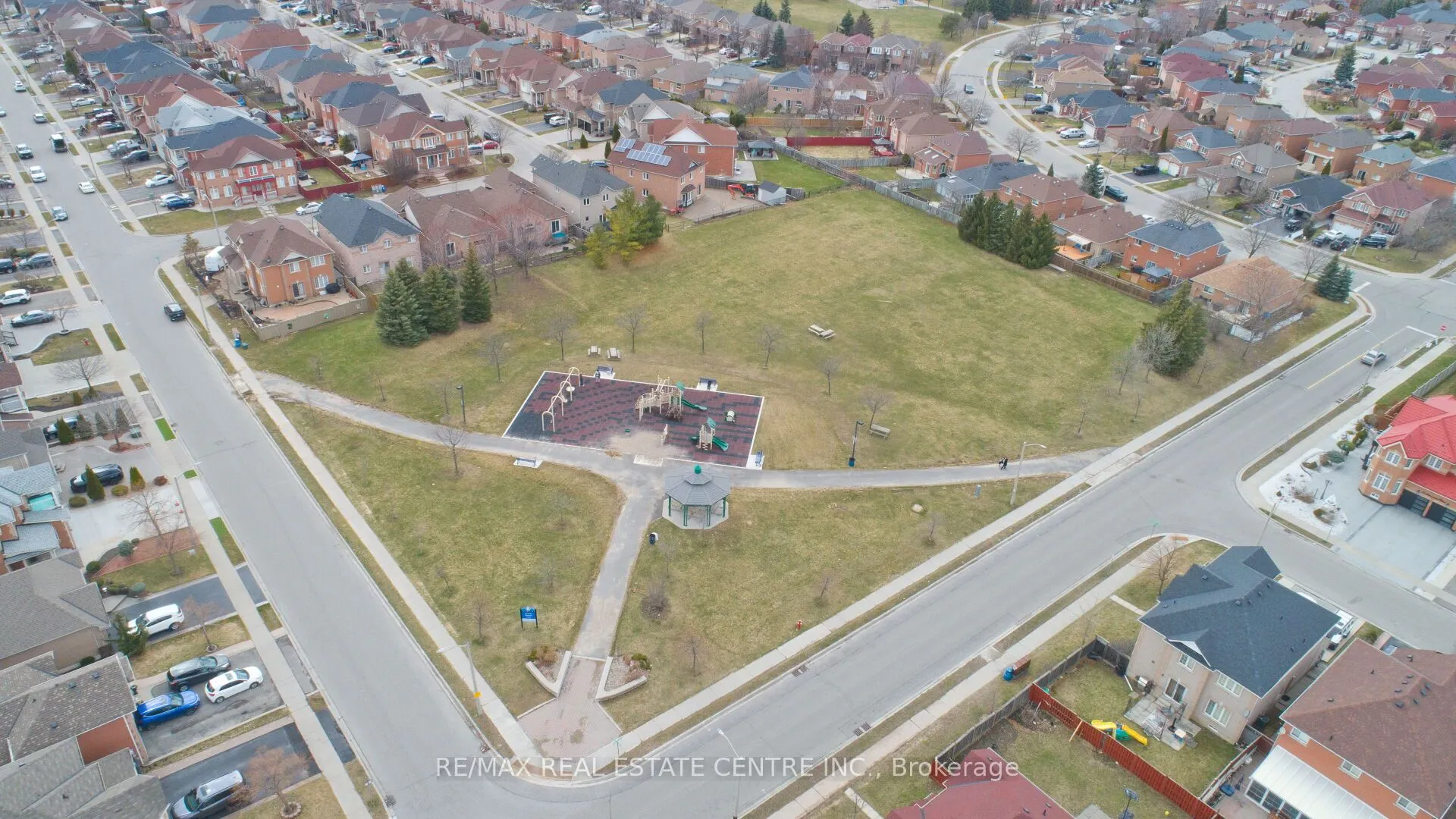 32 Pappain Crescent