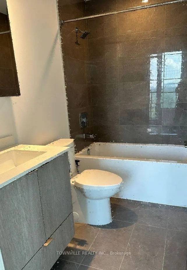 1926 Lake Shore Boulevard W, #2816