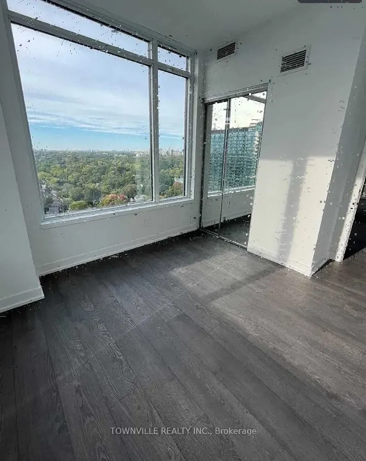 1926 Lake Shore Boulevard W, #2816