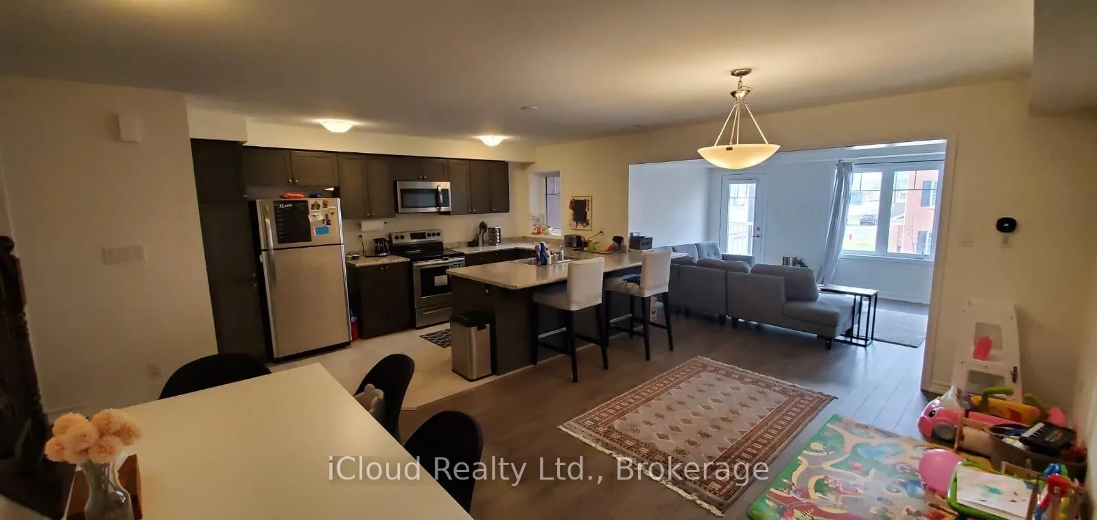521 Fir Court