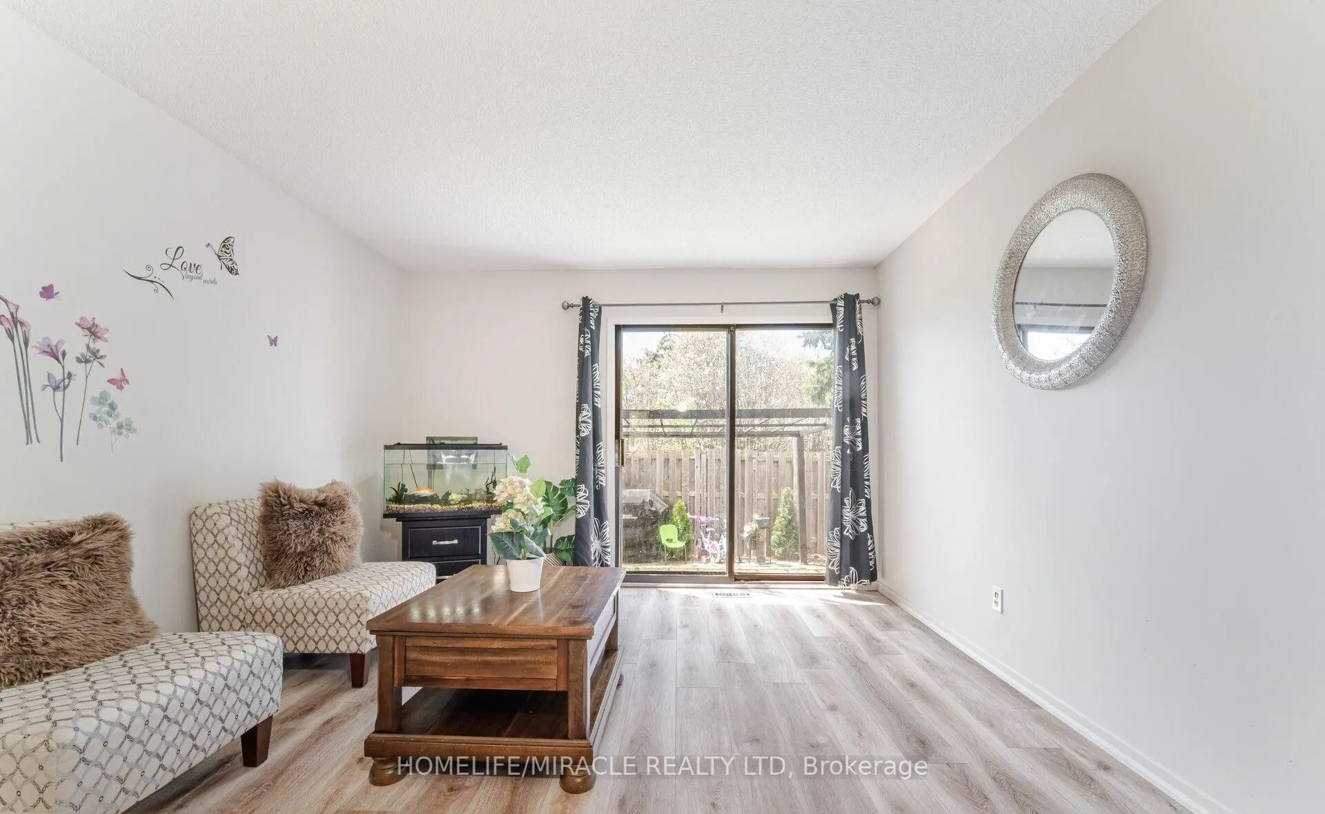 20 Wayne Nicol Drive, #18