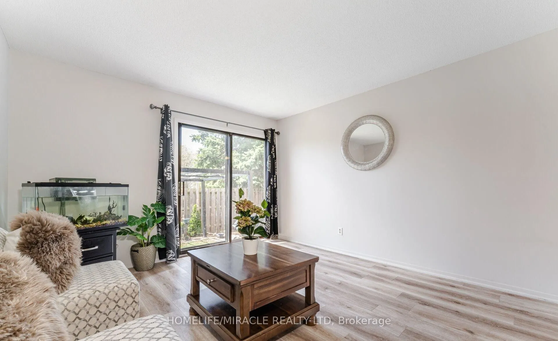 20 Wayne Nicol Drive, #18