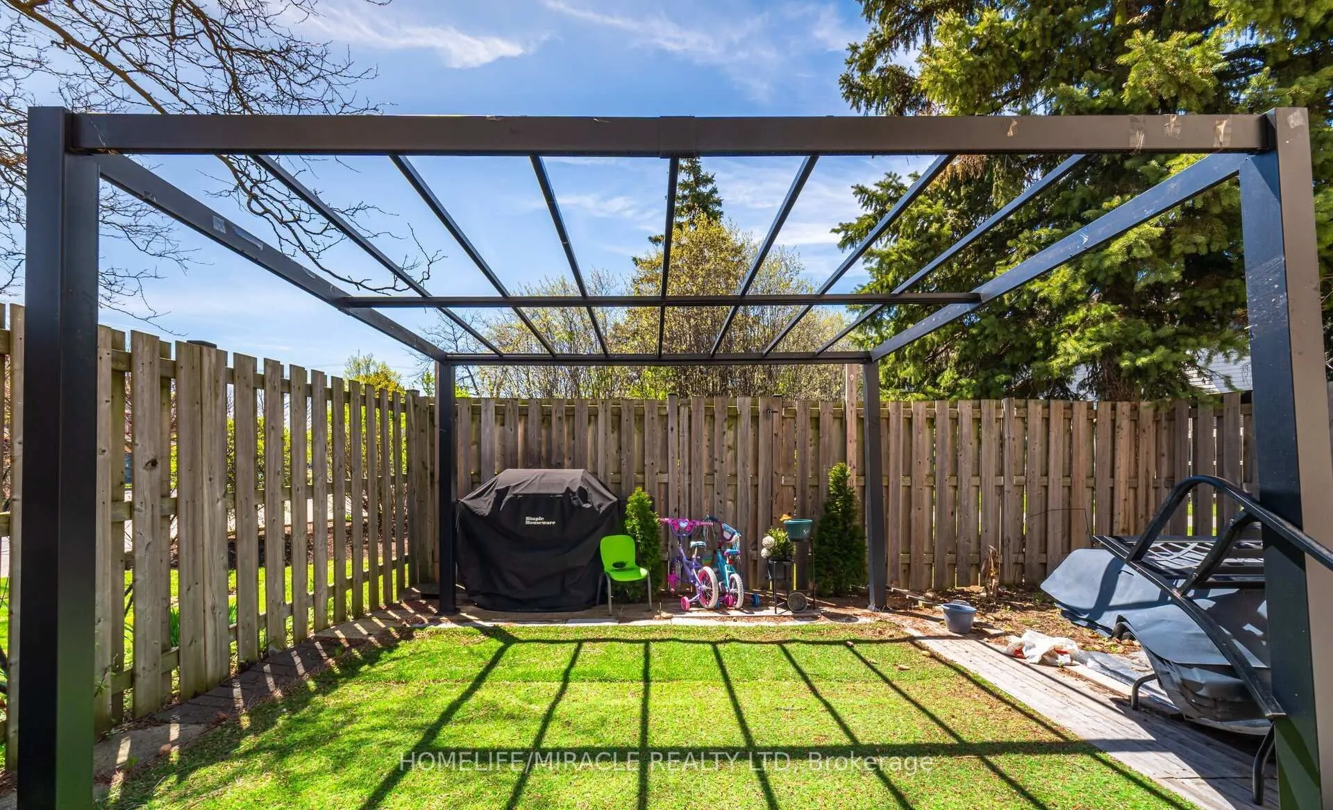 20 Wayne Nicol Drive, #18