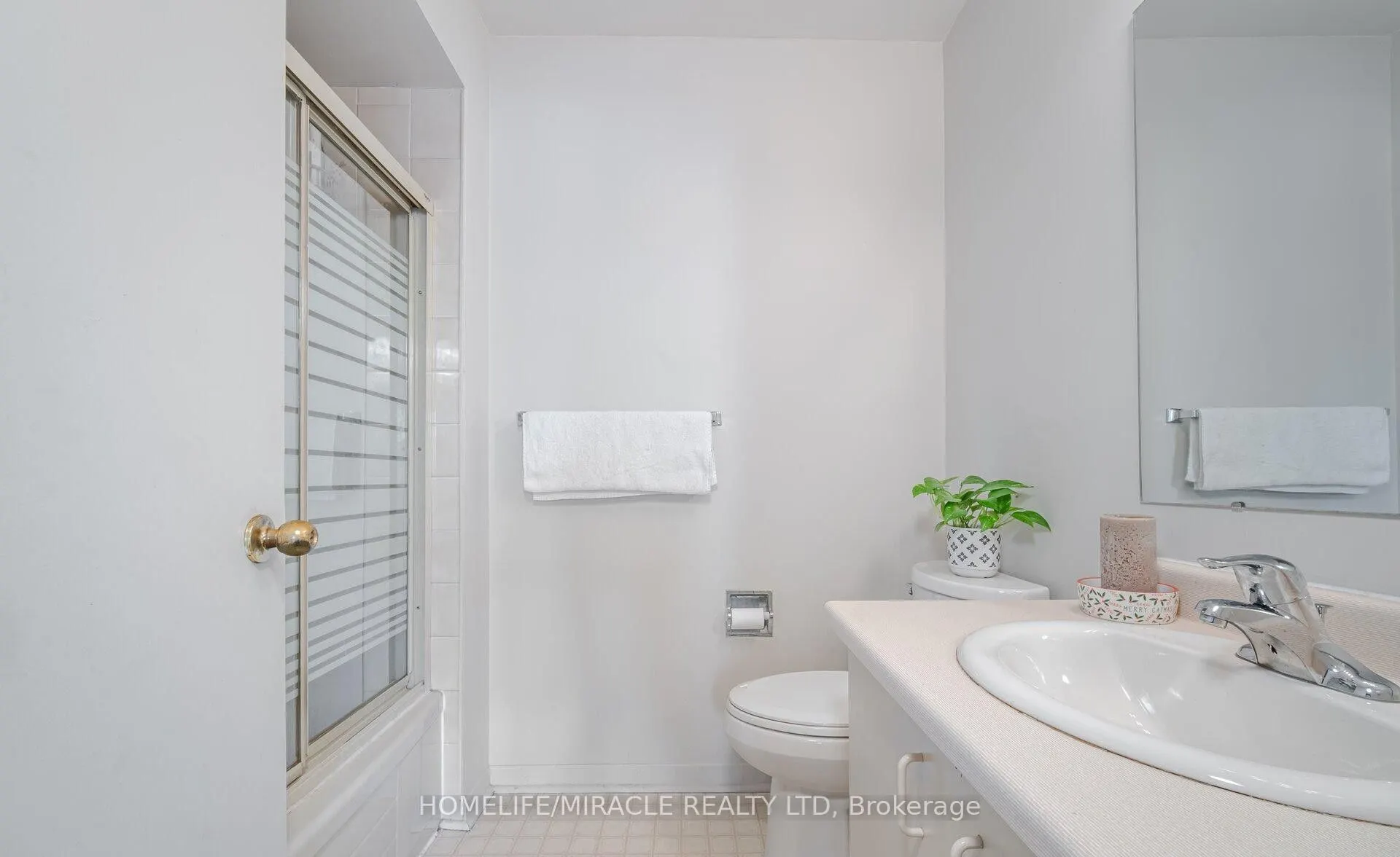 20 Wayne Nicol Drive, #18