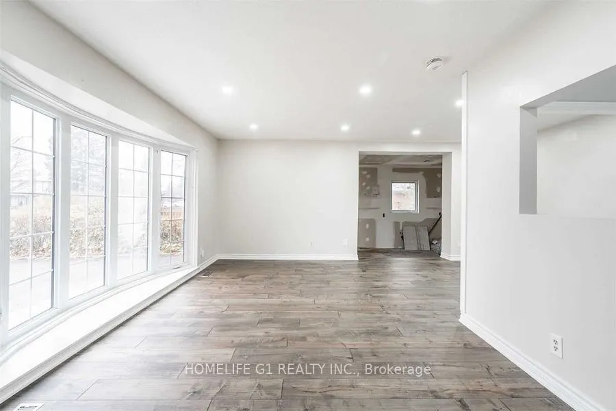 57 Bromley Crescent