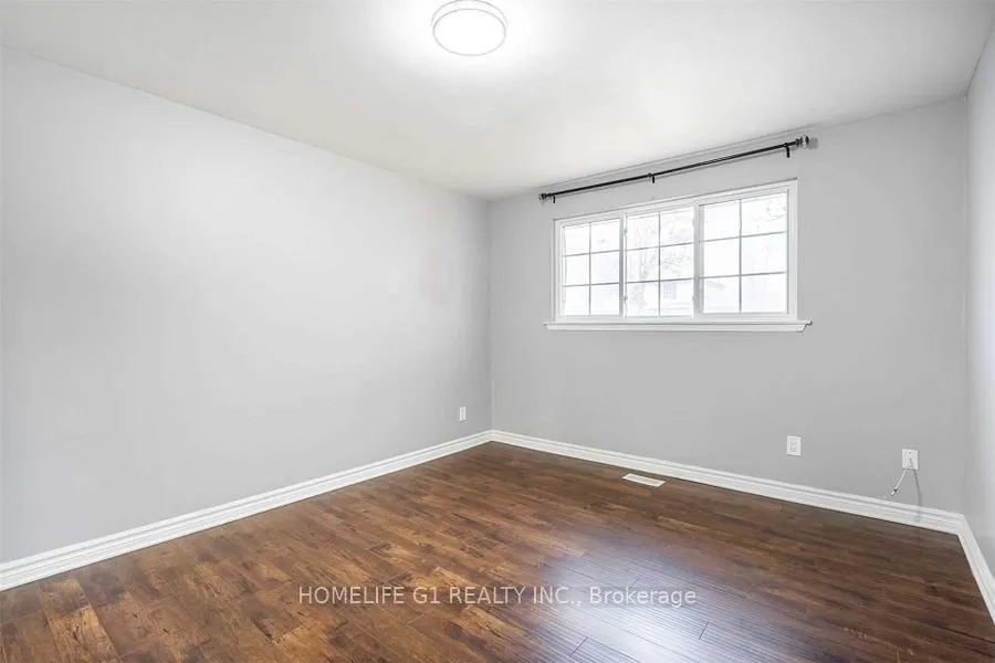 57 Bromley Crescent