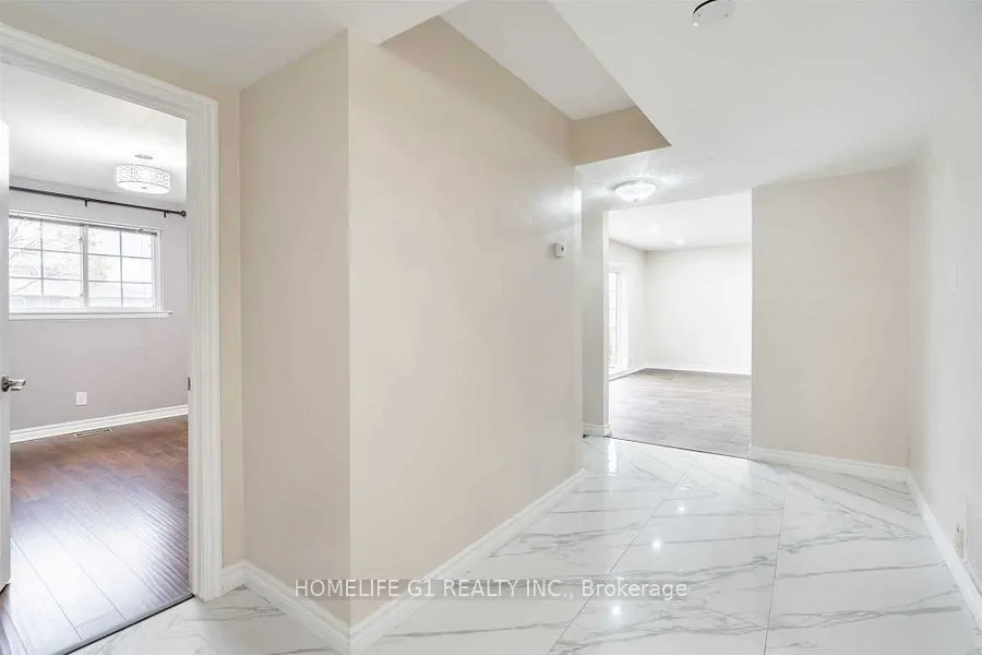 57 Bromley Crescent