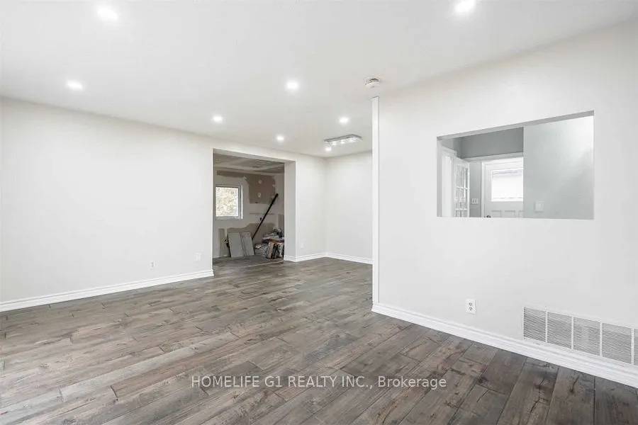 57 Bromley Crescent