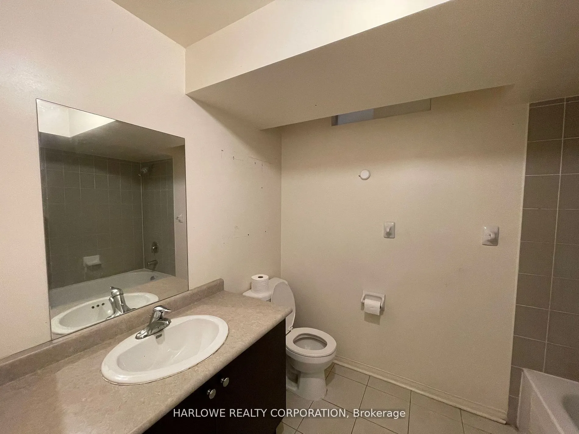 54 Travis Crescent, #Bsmt
