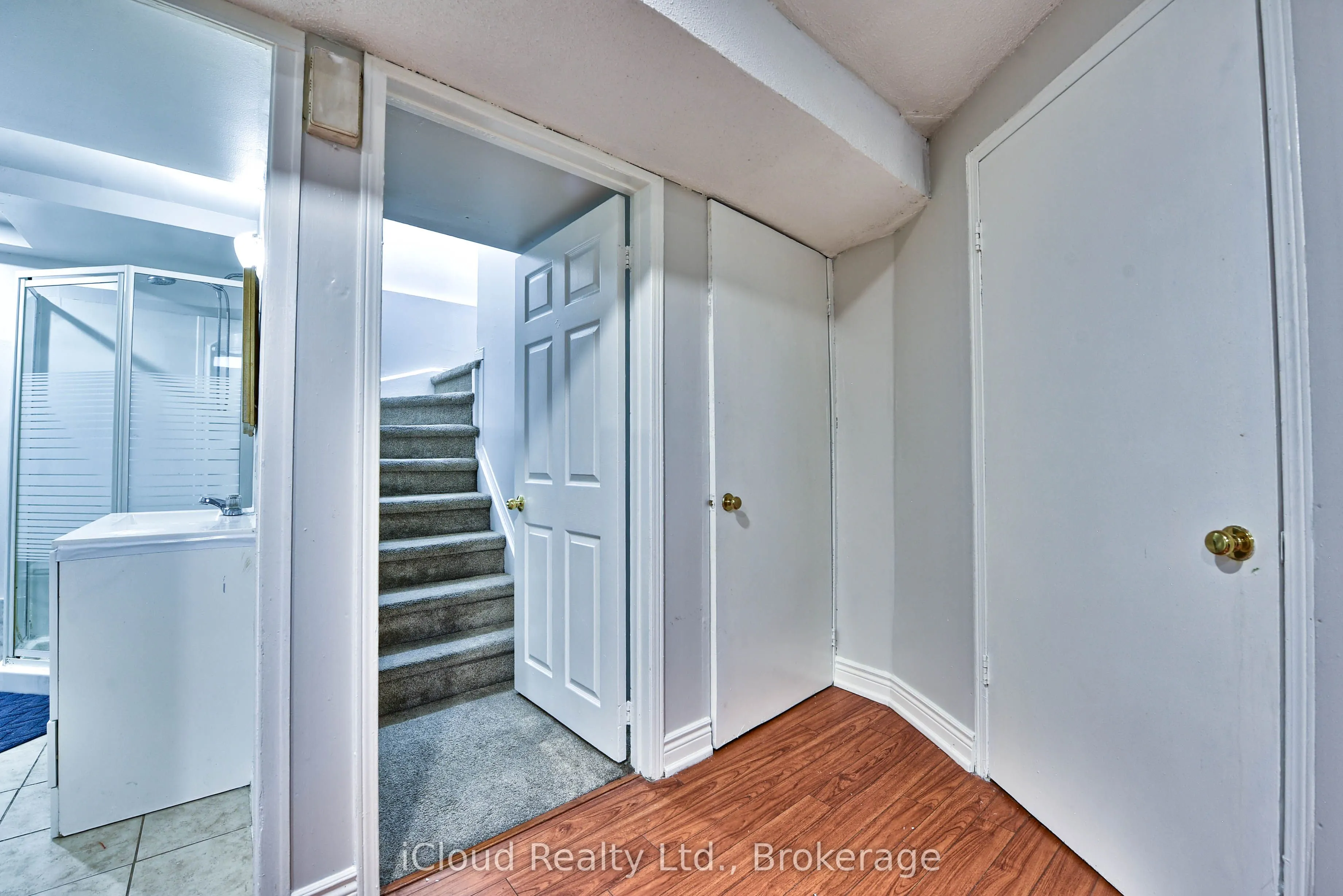 14 Timberlane Drive