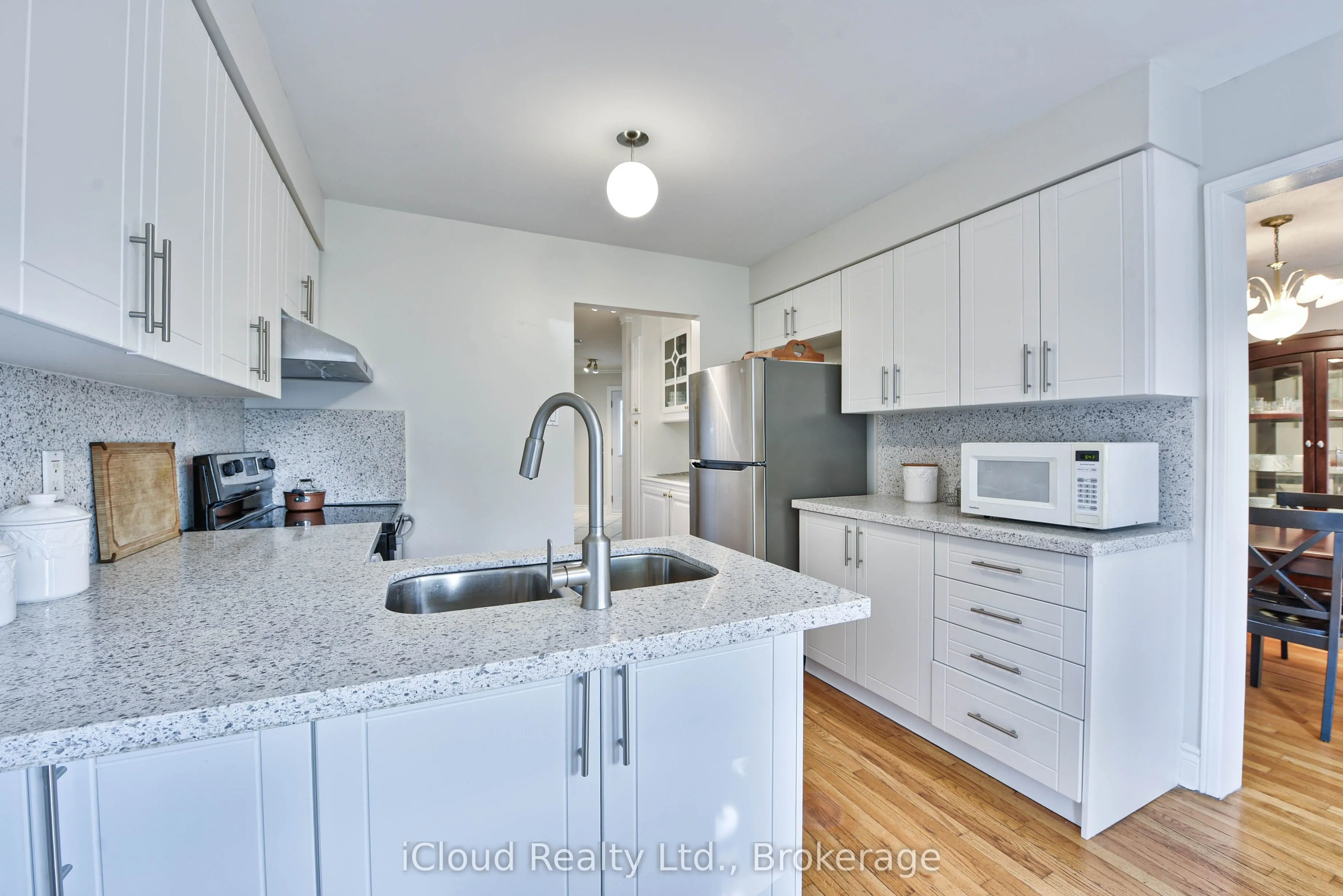 14 Timberlane Drive