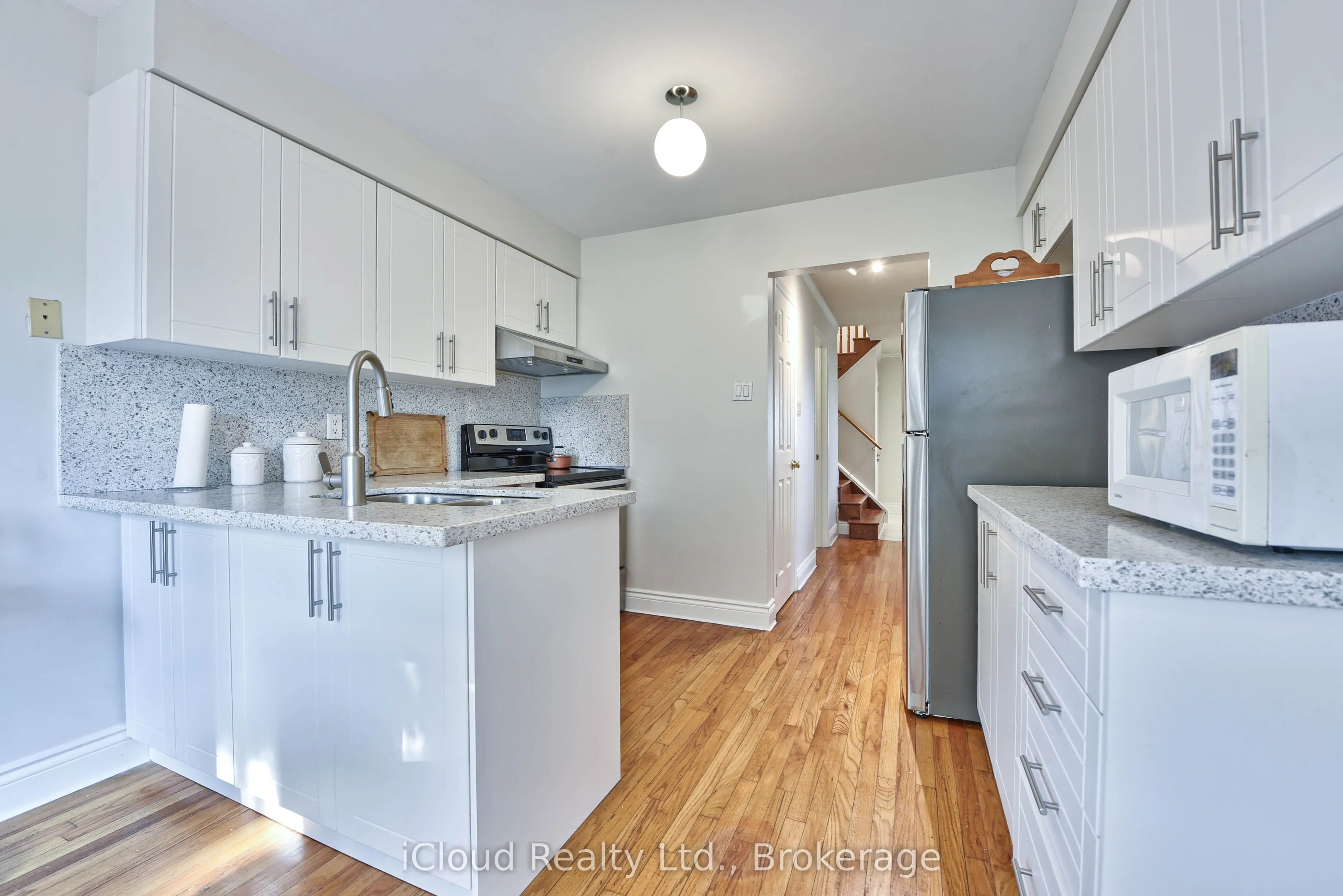 14 Timberlane Drive