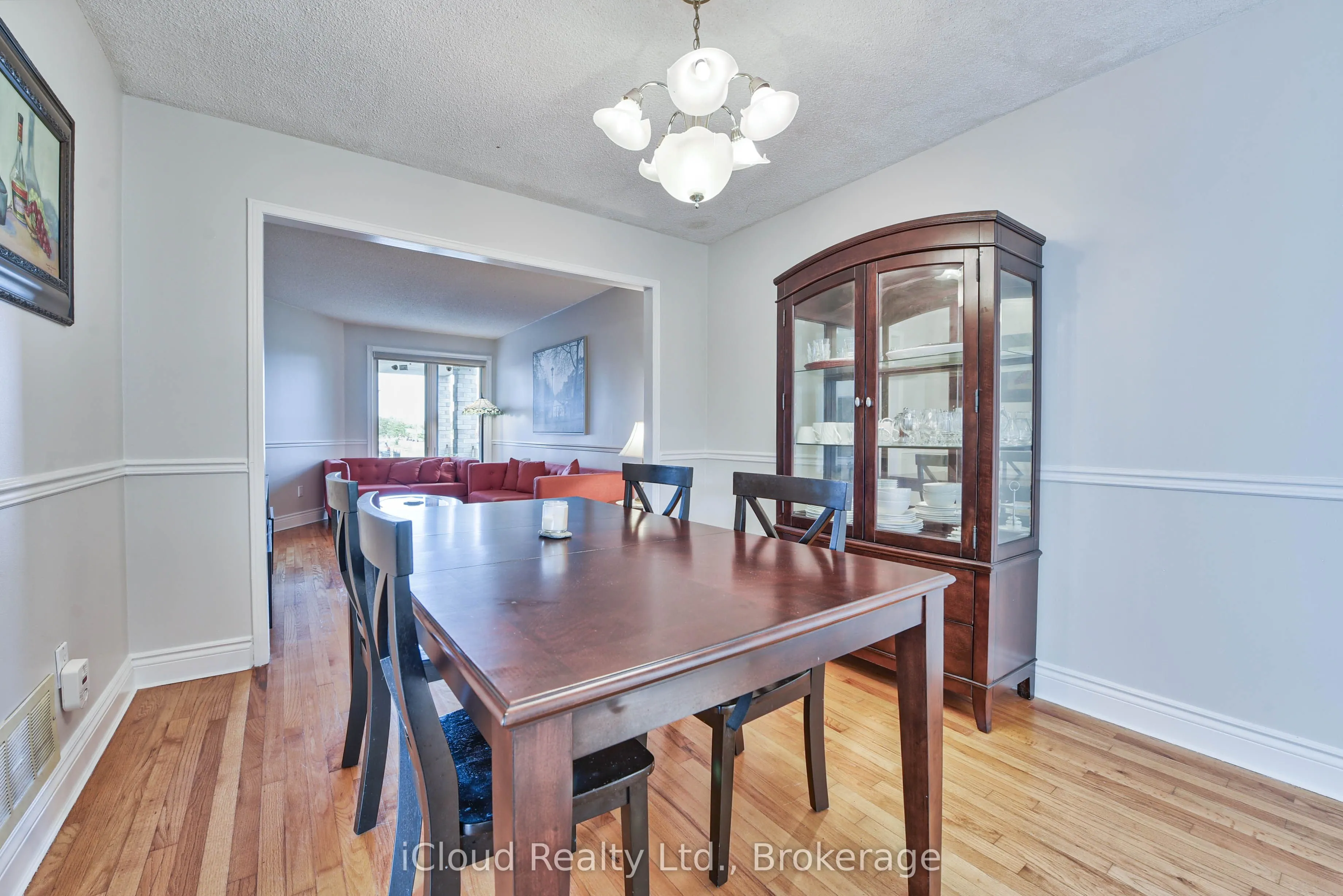 14 Timberlane Drive