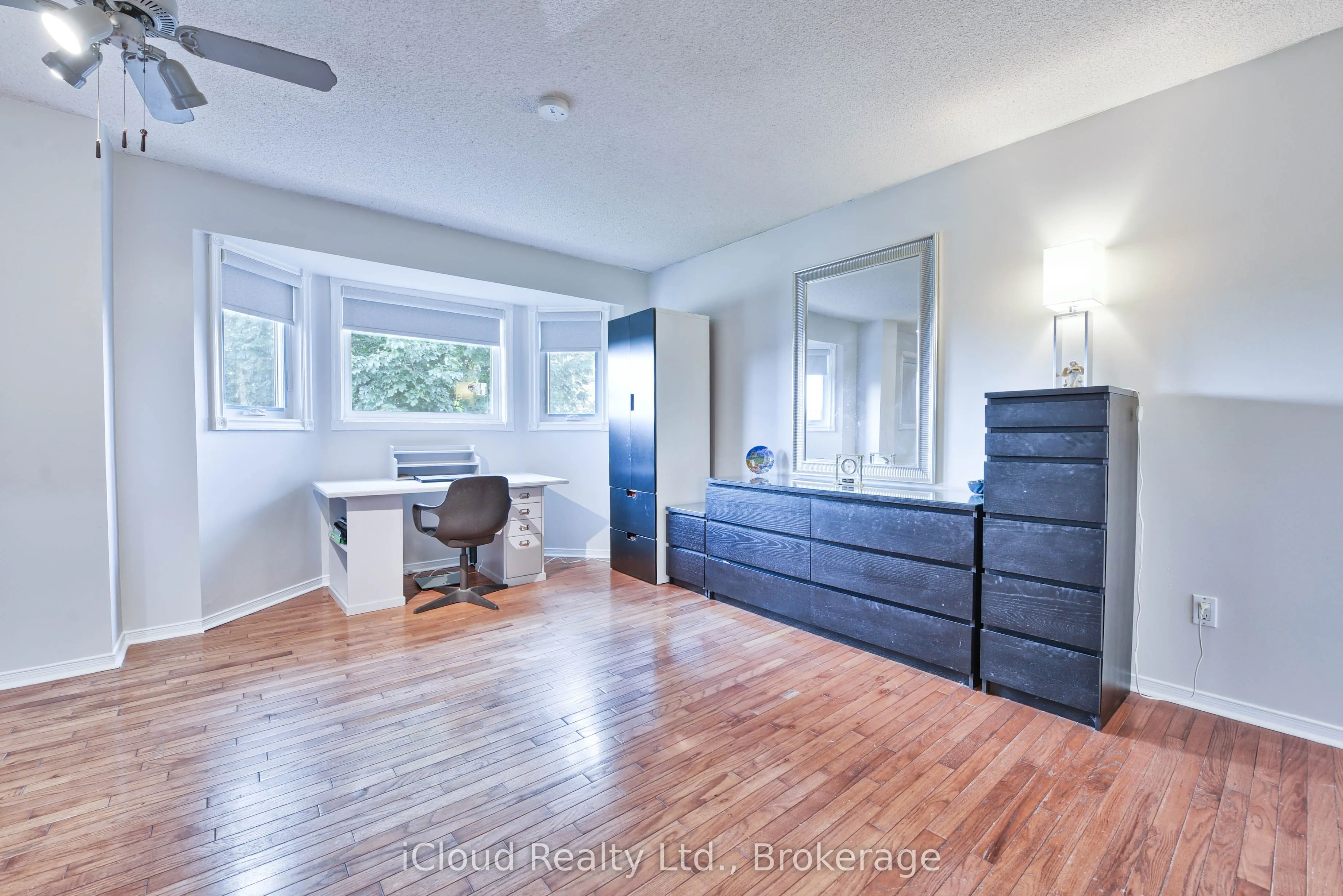 14 Timberlane Drive