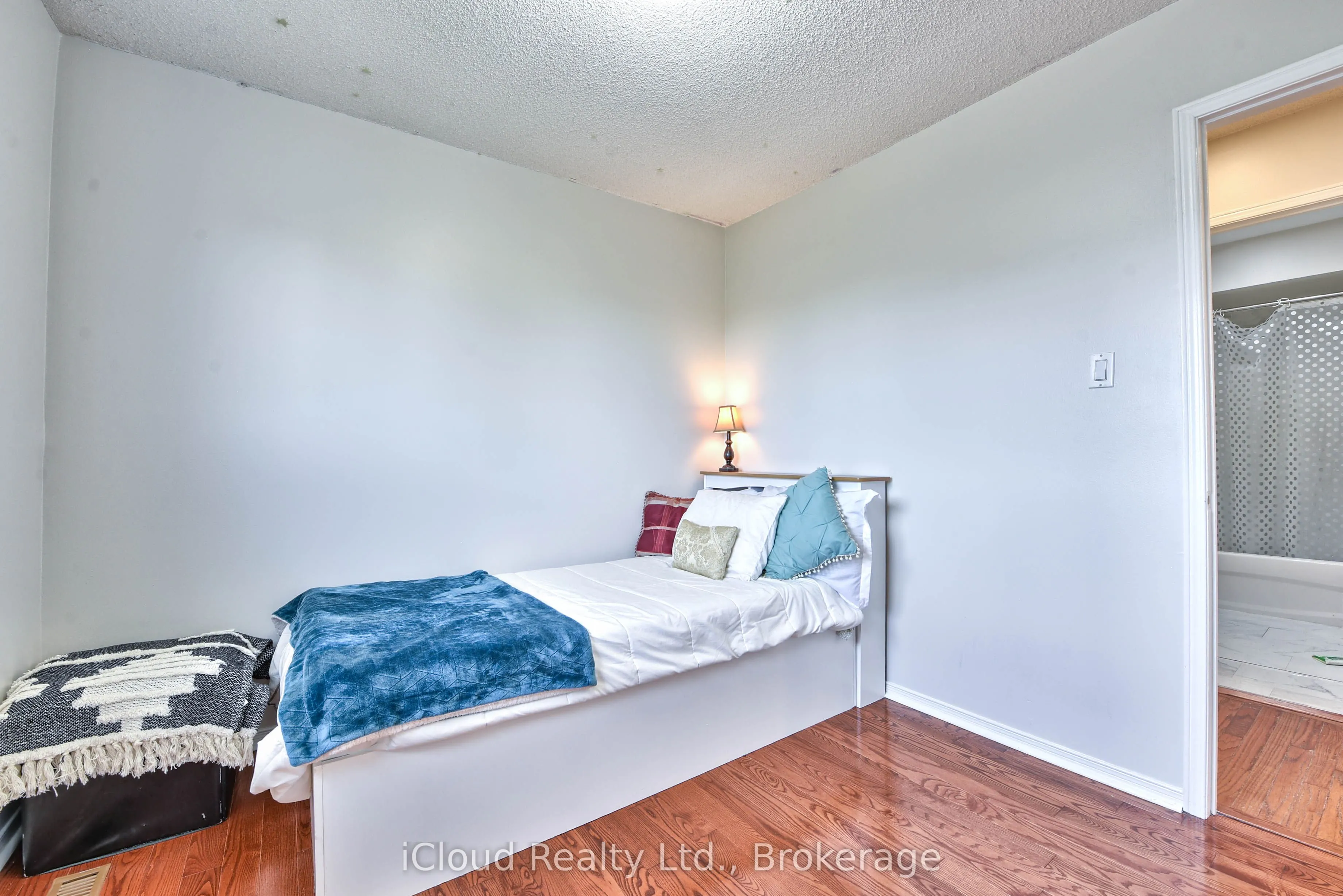 14 Timberlane Drive