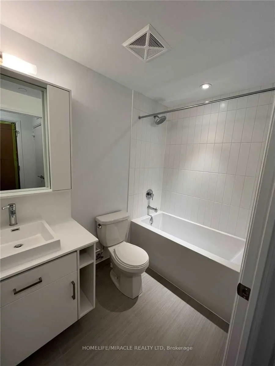 251 Manitoba Street, #2705