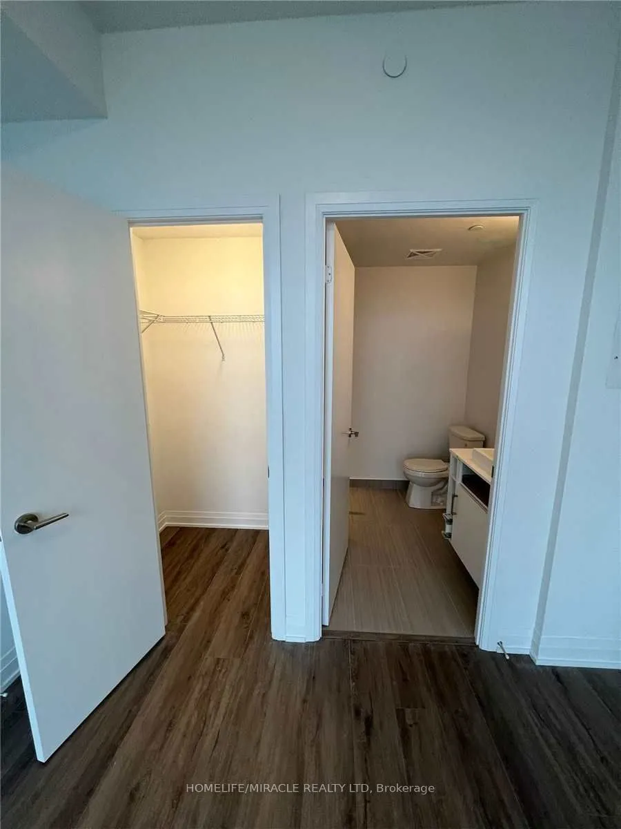 251 Manitoba Street, #2705