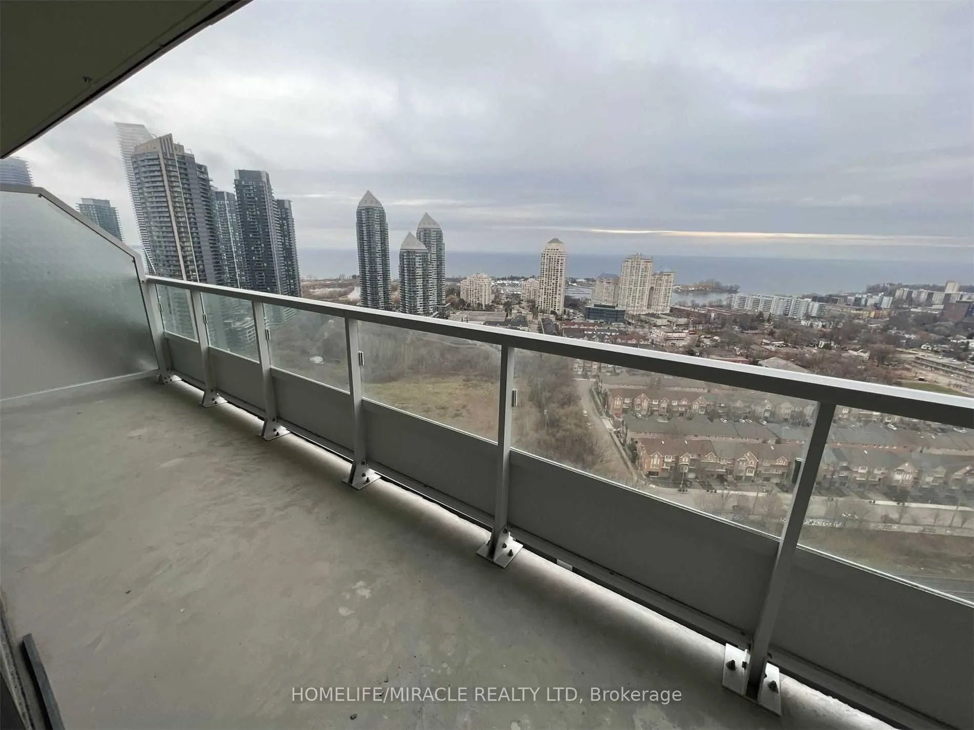 251 Manitoba Street, #2705