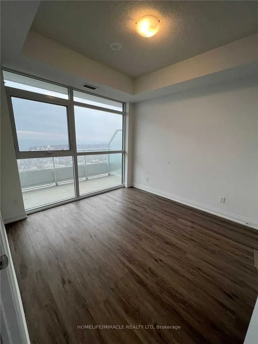 251 Manitoba Street, #2705