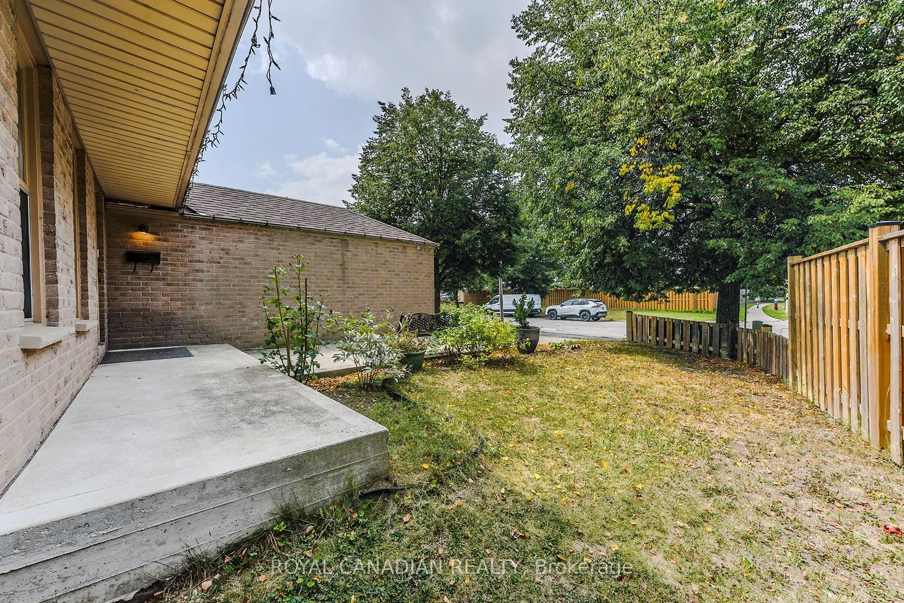 2 Mayberry Court