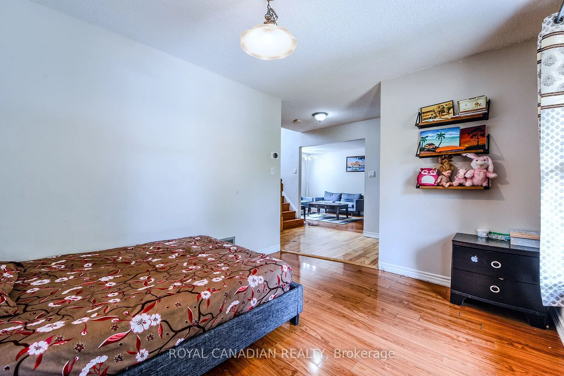 2 Mayberry Court