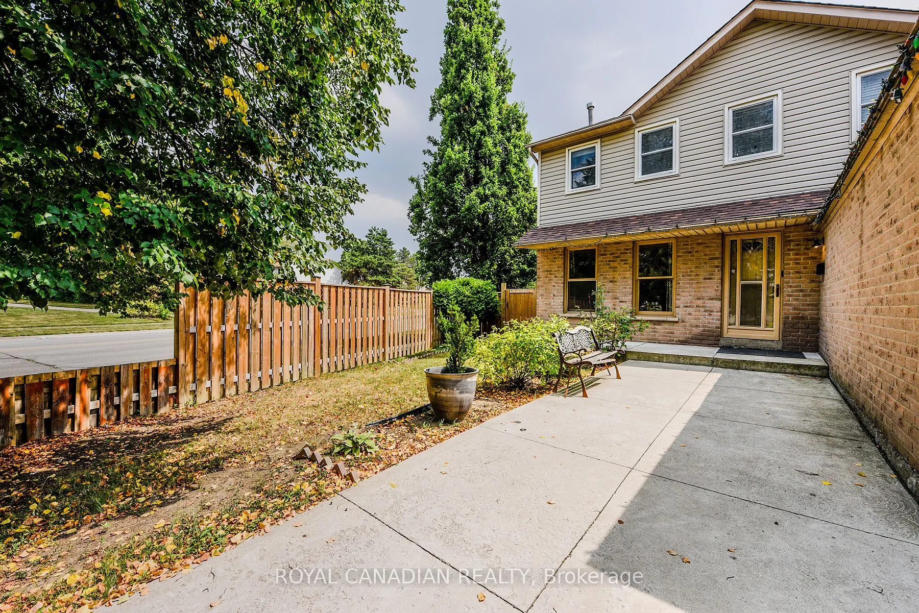 2 Mayberry Court