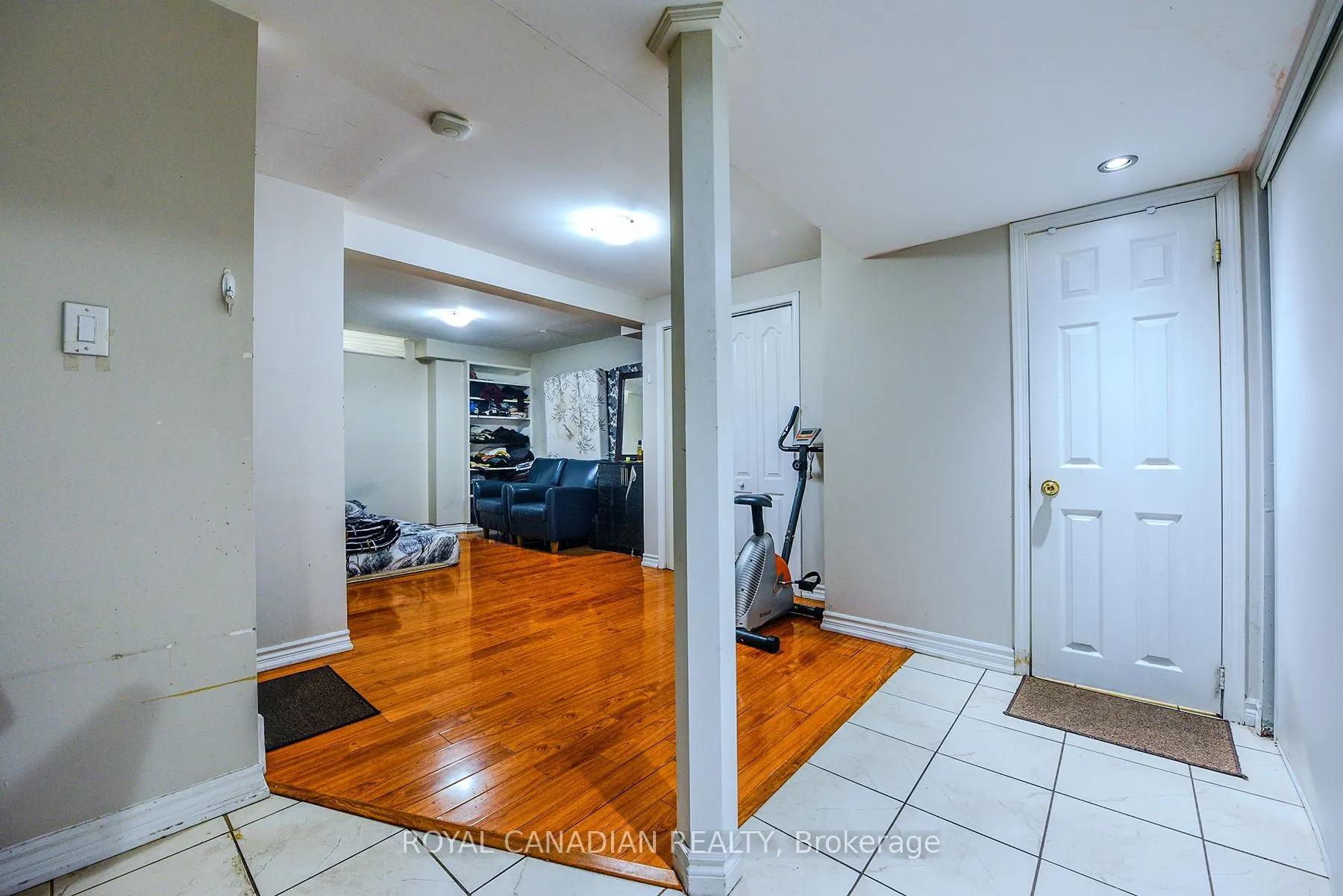 2 Mayberry Court
