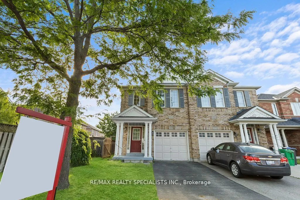 49 Sand Cherry Crescent