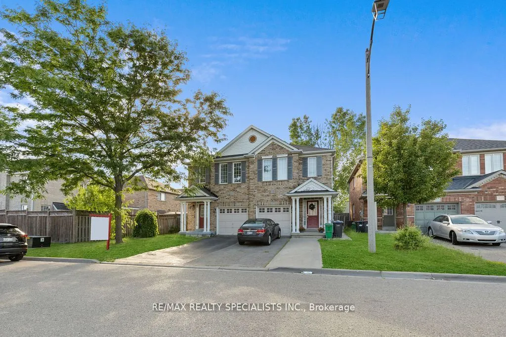 49 Sand Cherry Crescent