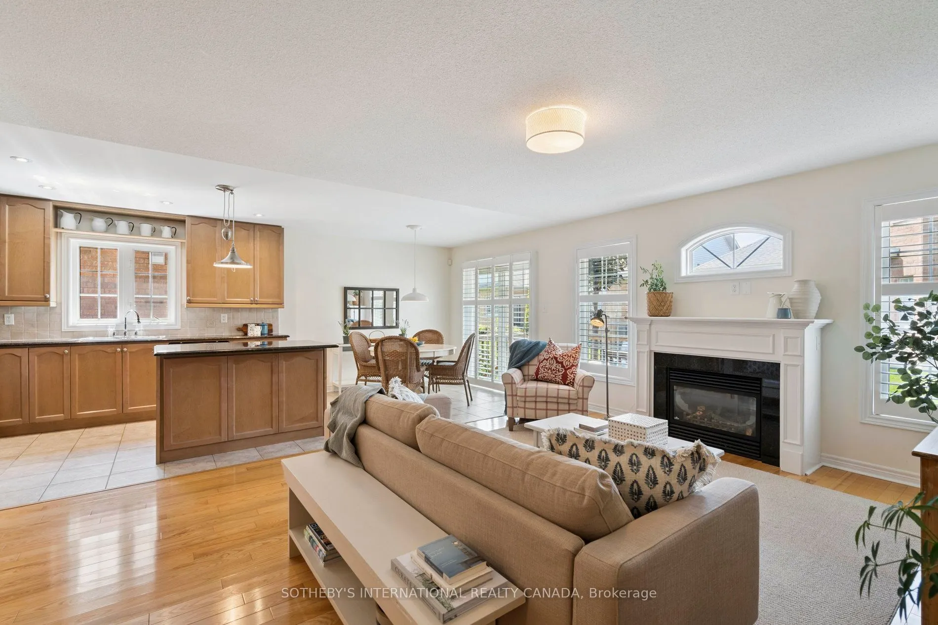12 Fairvalley Street, #49