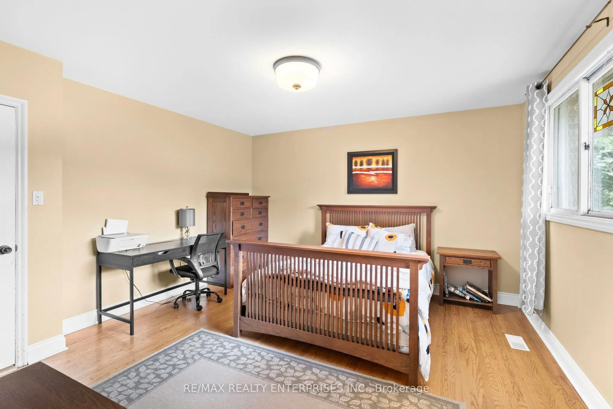 1867 Will Scarlett Drive