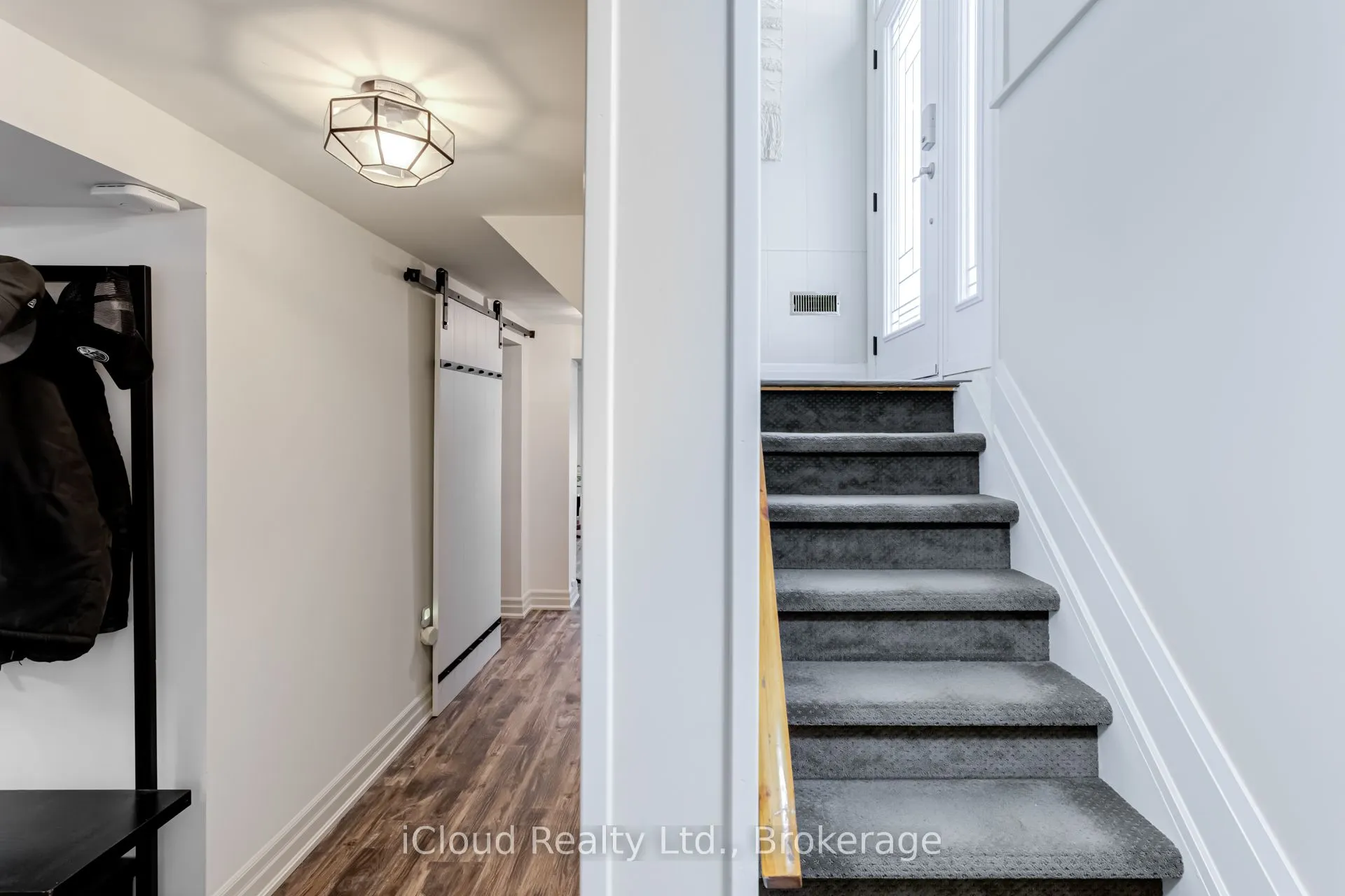 43 Sherwood Crescent