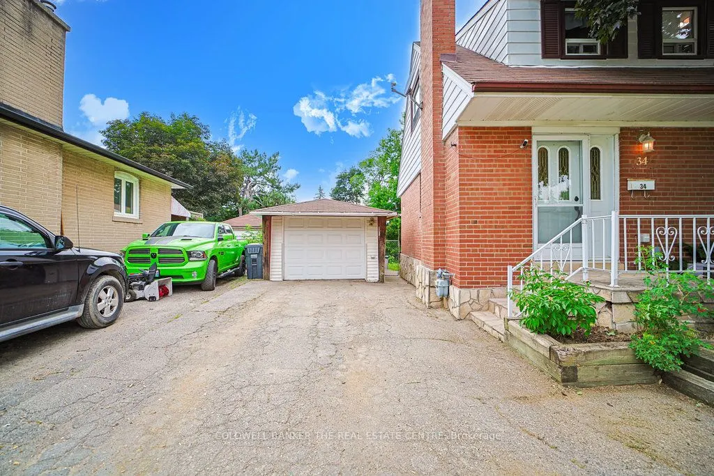 34 Crestview Avenue