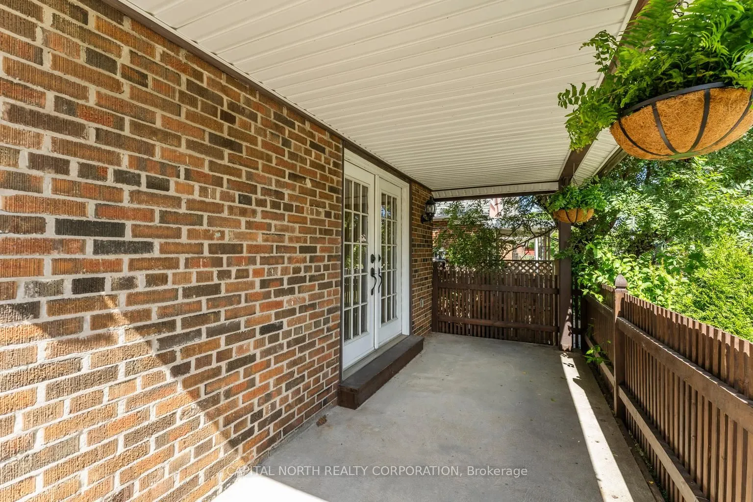 32 Brookhaven Drive, #1