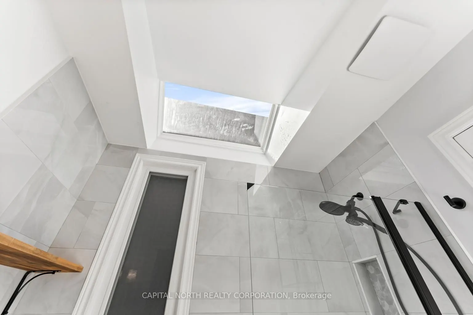 32 Brookhaven Drive, #1