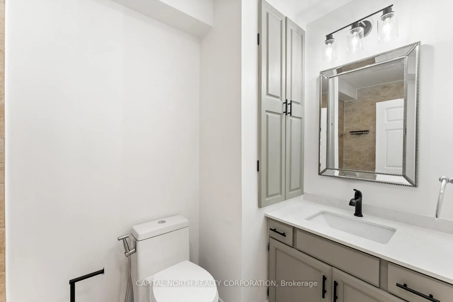 32 Brookhaven Drive, #1