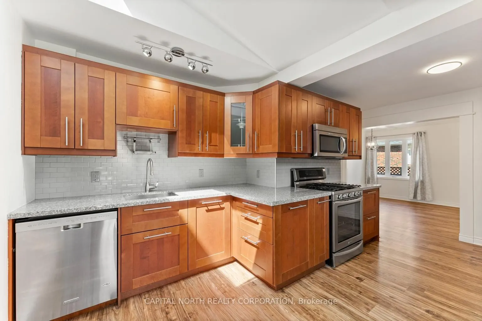32 Brookhaven Drive, #1