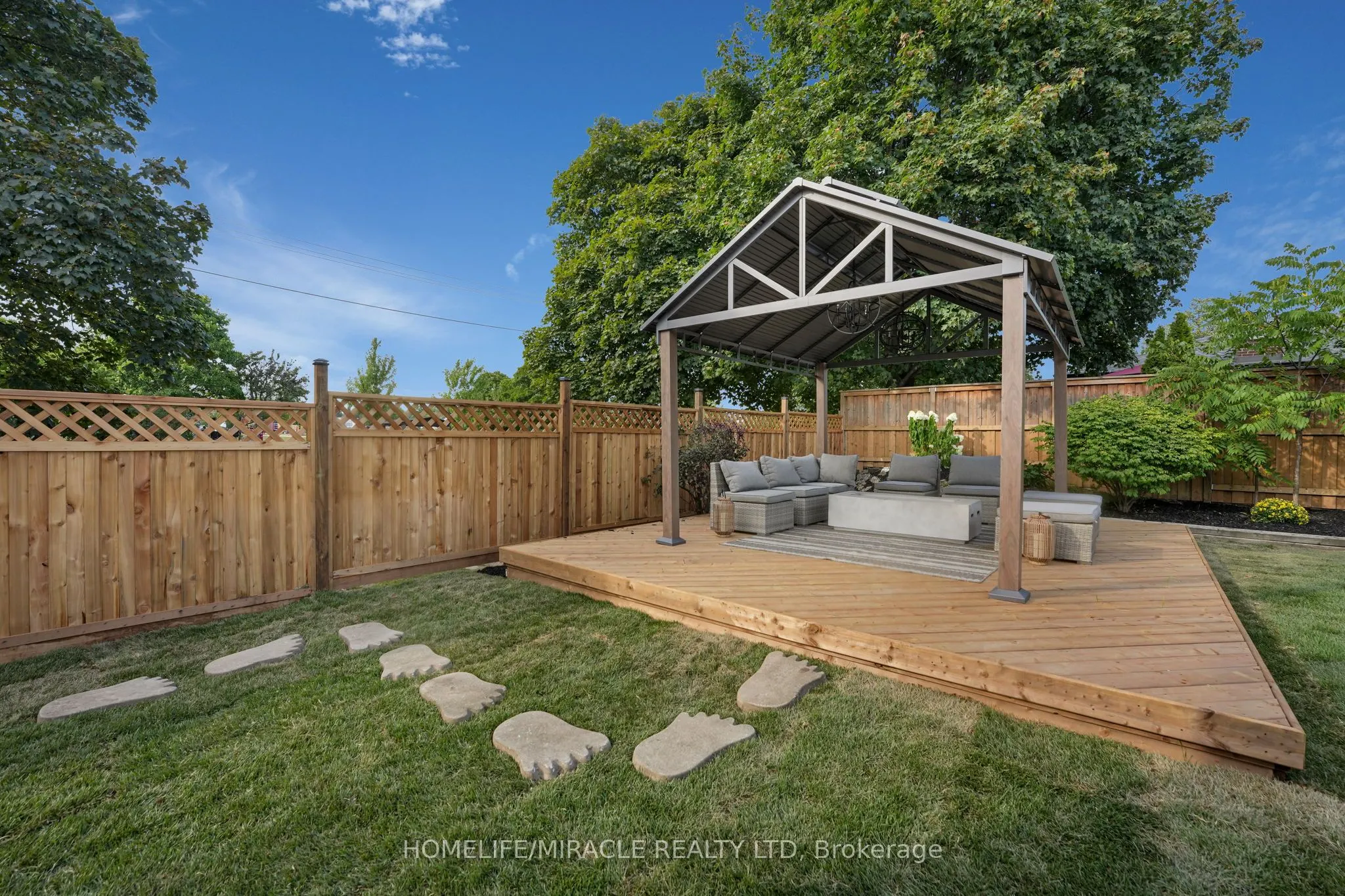 125 Elmcrest Road