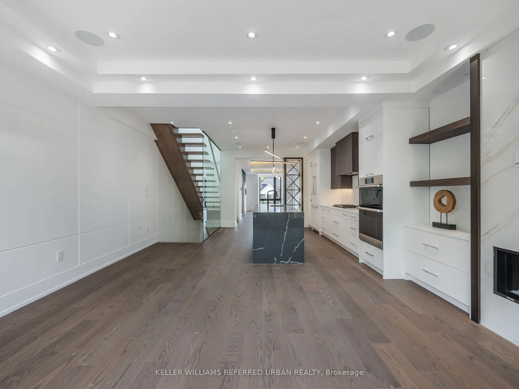 327 Melrose Street