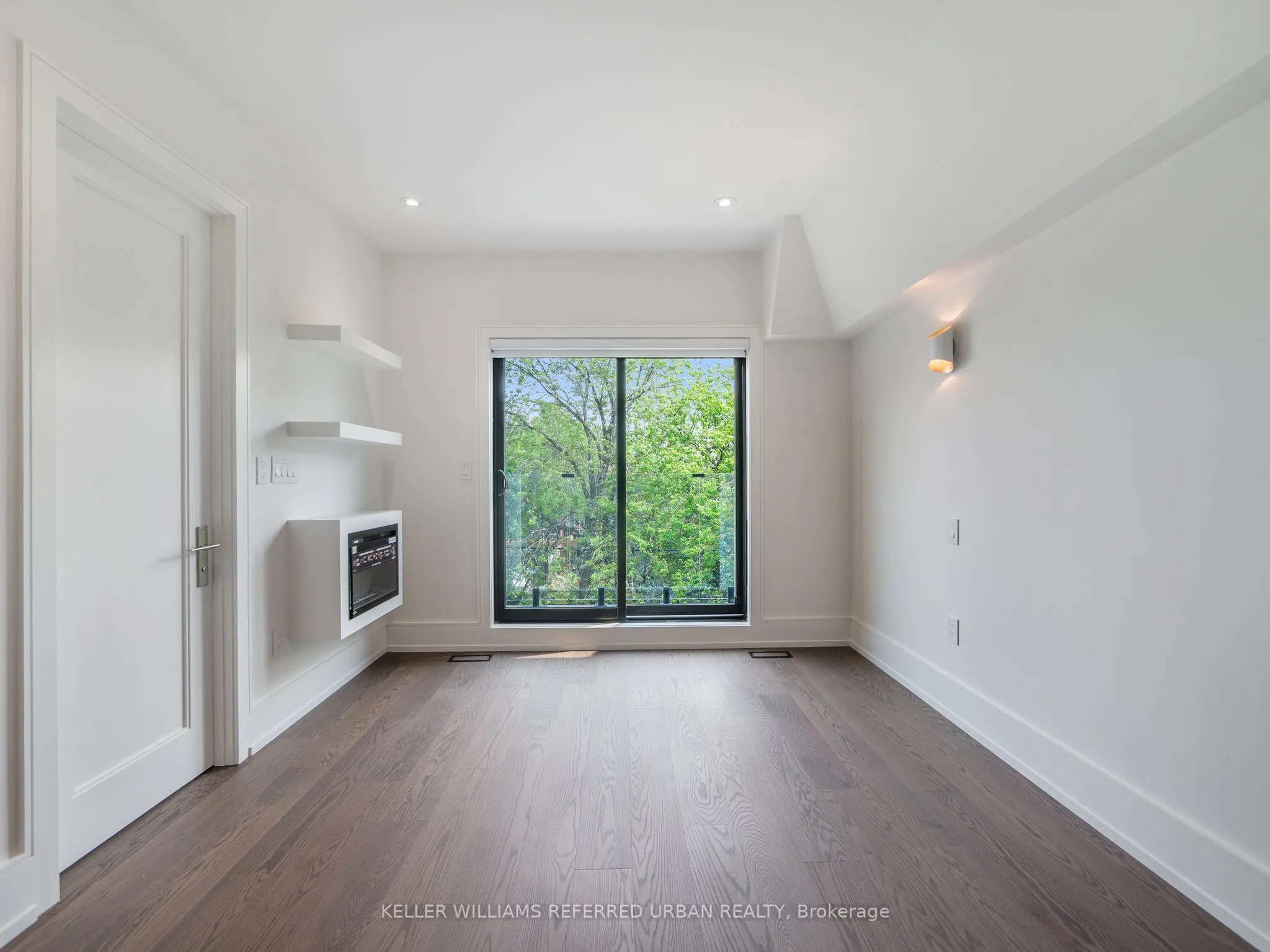 327 Melrose Street