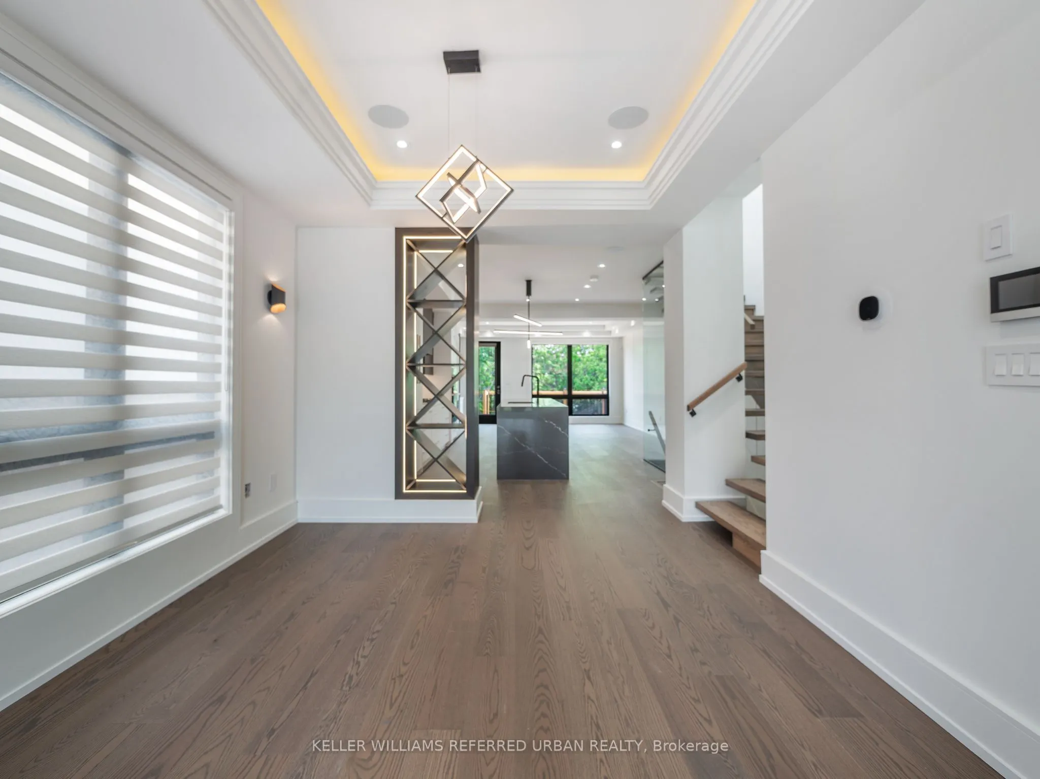 327 Melrose Street