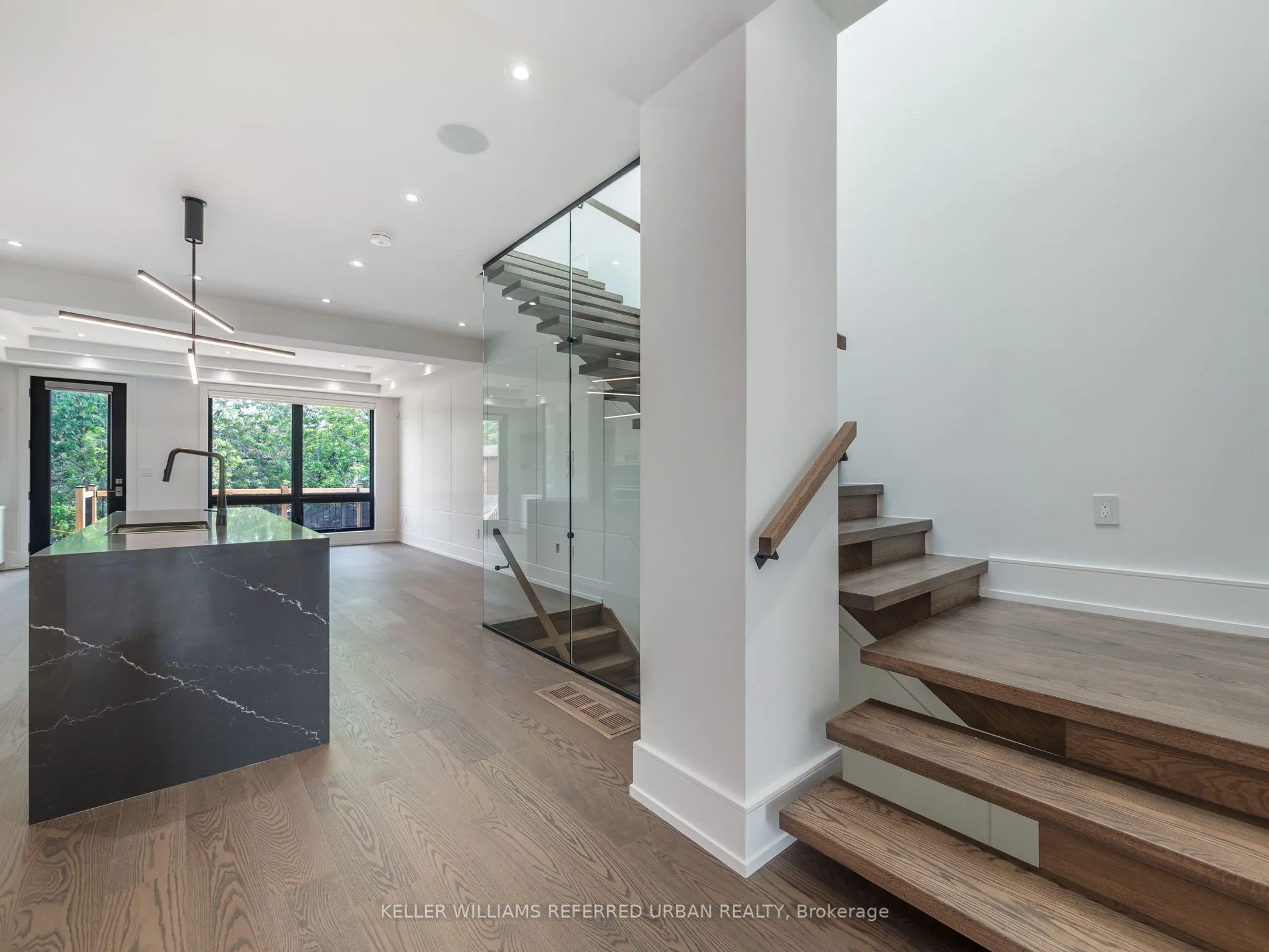 327 Melrose Street