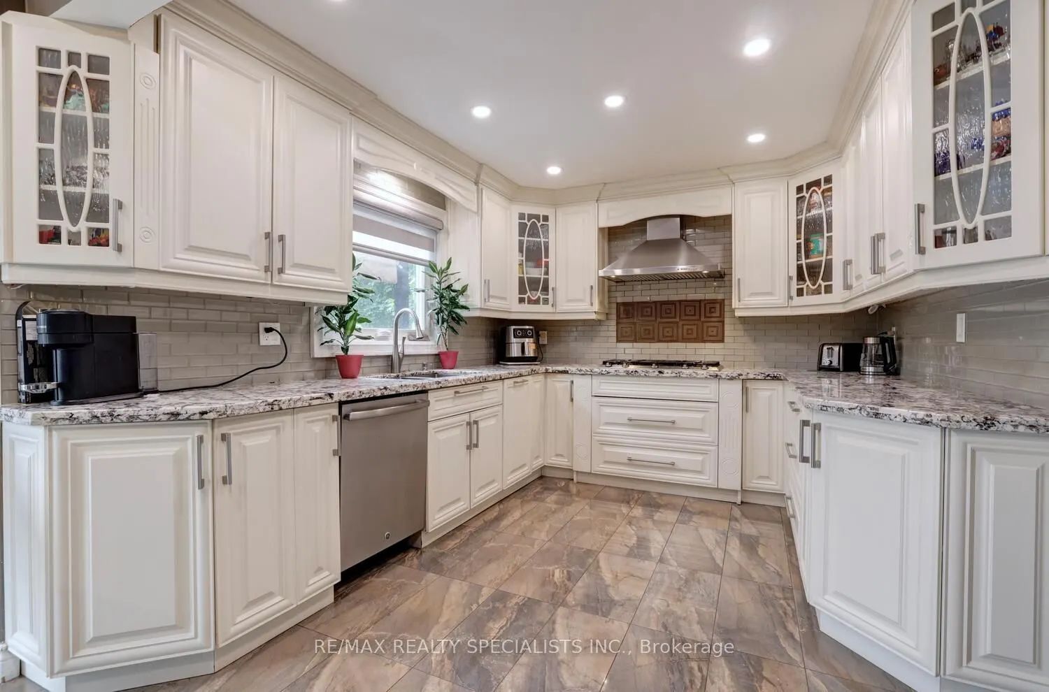1532 Greenridge Circle