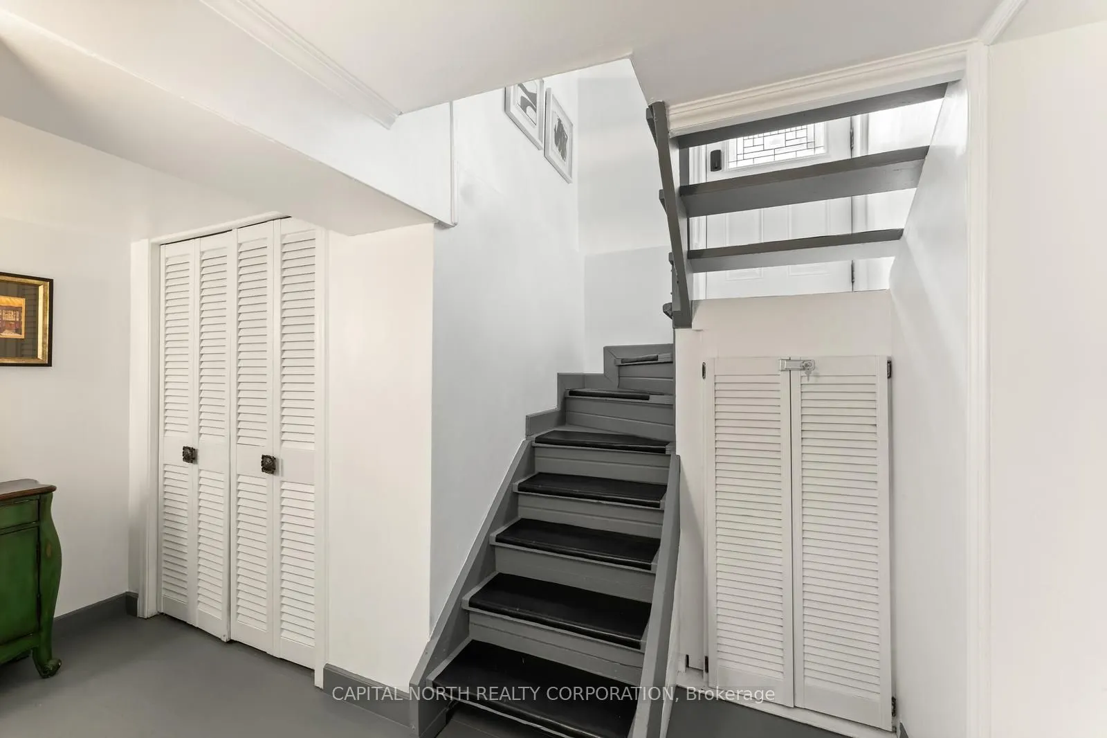 32 Brookhaven Drive, #3