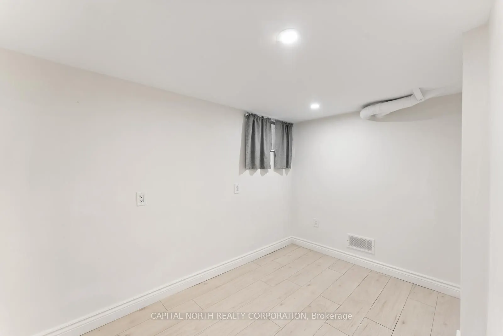 32 Brookhaven Drive, #3