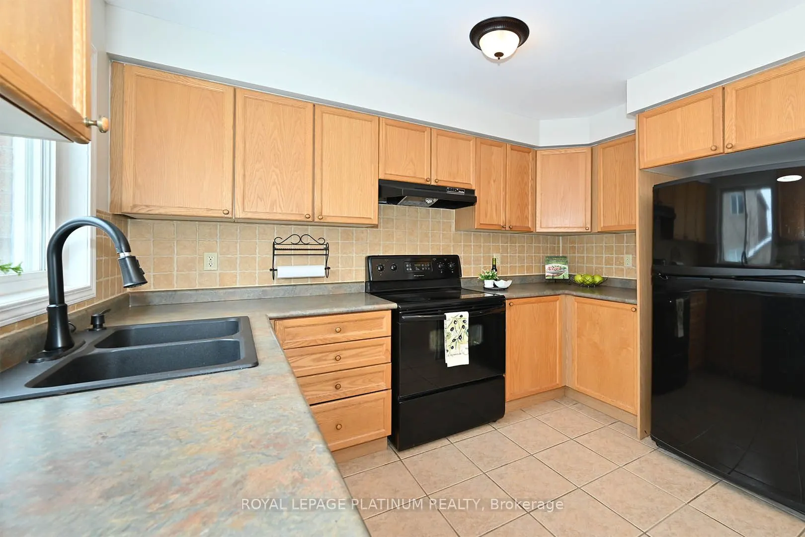 21 Vista Green Crescent